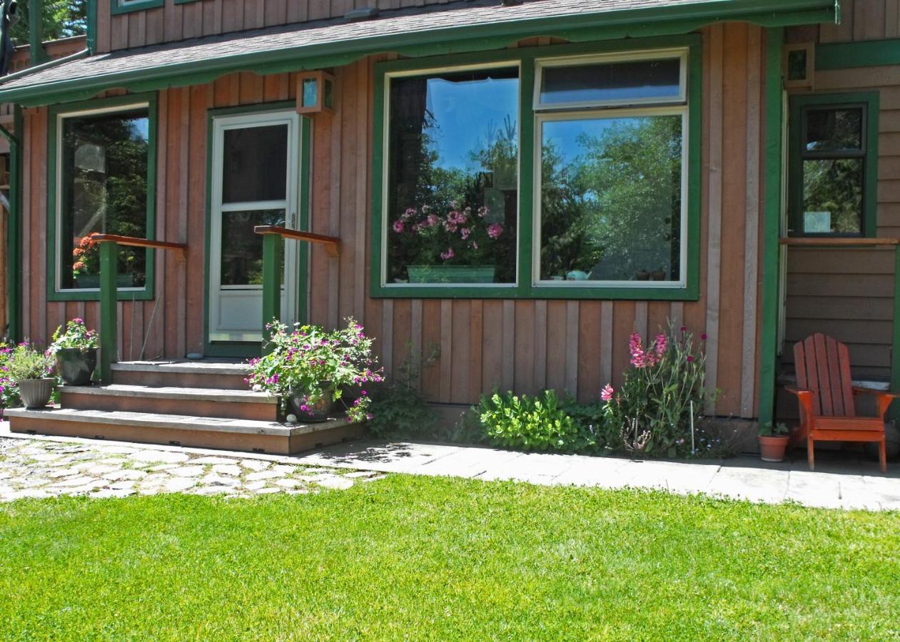 Summerhill Guest House Tofino Exterior foto